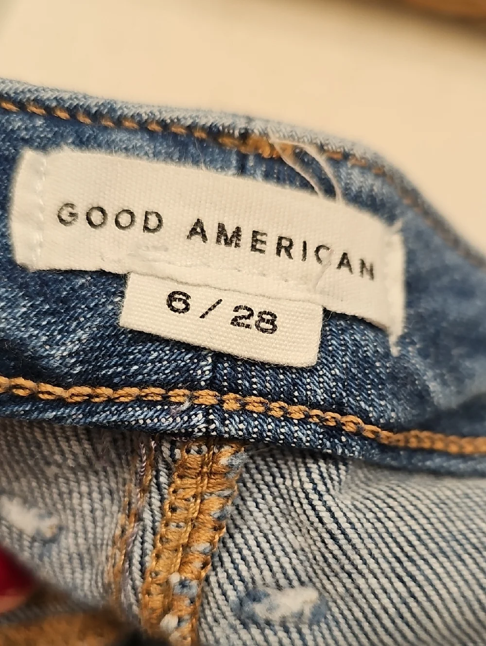 Good American Good Legs Flare Jeans - Picture 4 of 5